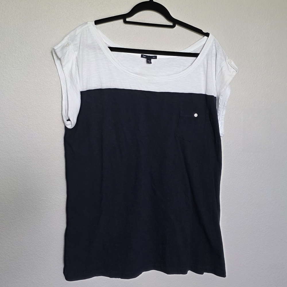 GAP Women's Short Sleeve Tee - Black and White